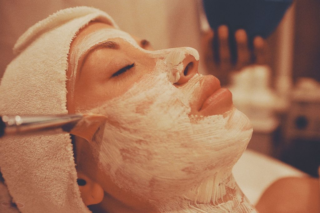 Peptide Renewal Facial